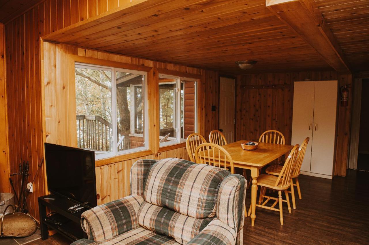 Lang Lake Resort Espanola Buitenkant foto